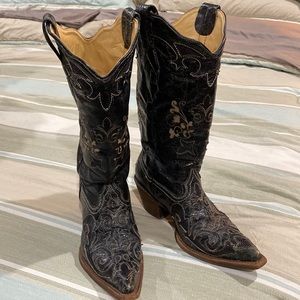 Corral cow girl boots